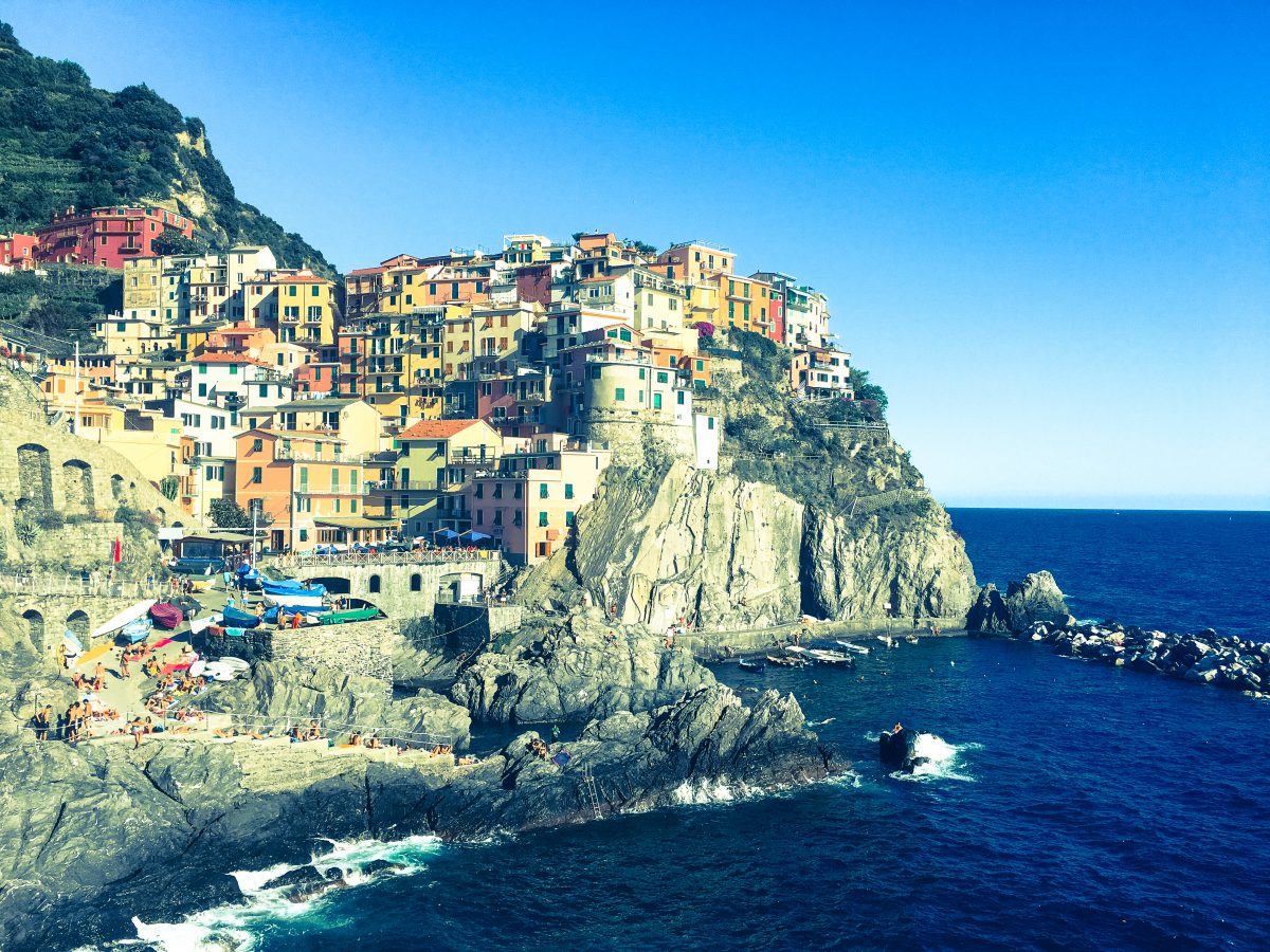 Manarola Cinque Terre | Travel | Italy | Cathedrals and Cafes Blog