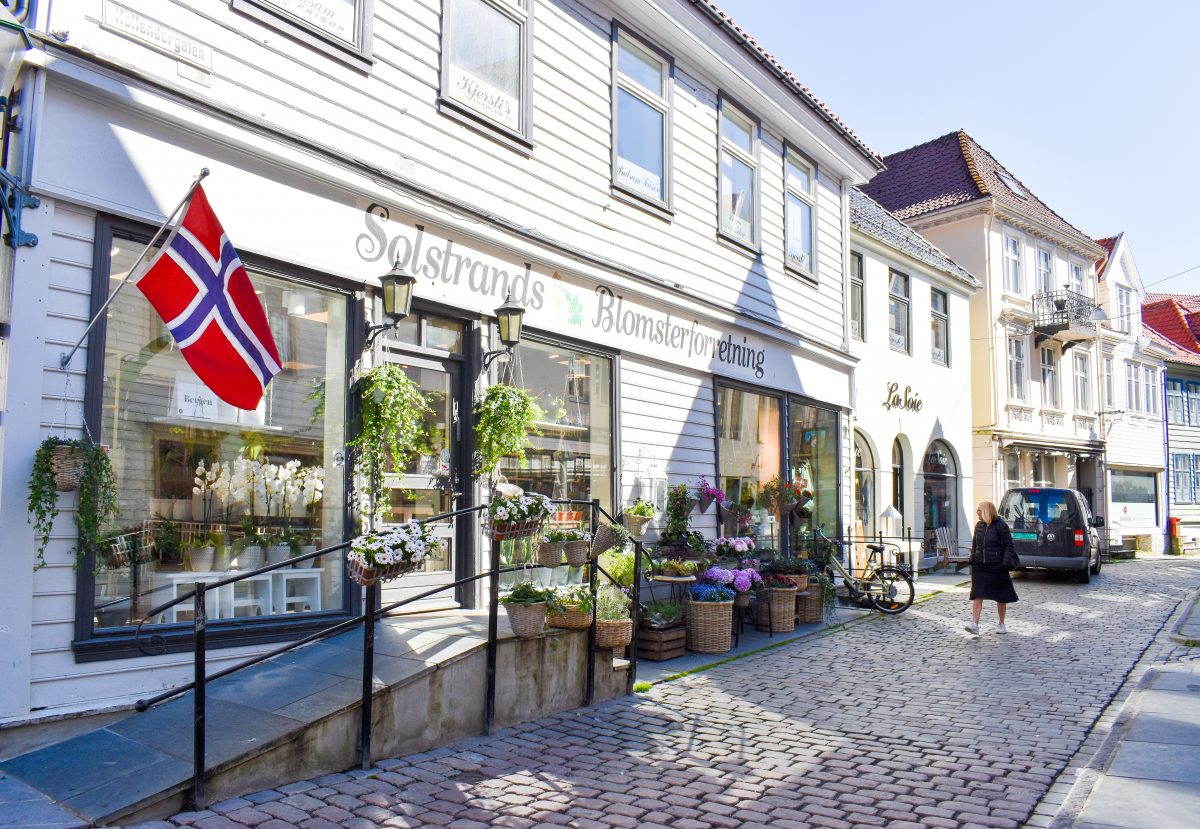 Bergen, Norway Travel Guide | Eat+Stay+Play: Bergen | Cathedrals and Cafes Blog