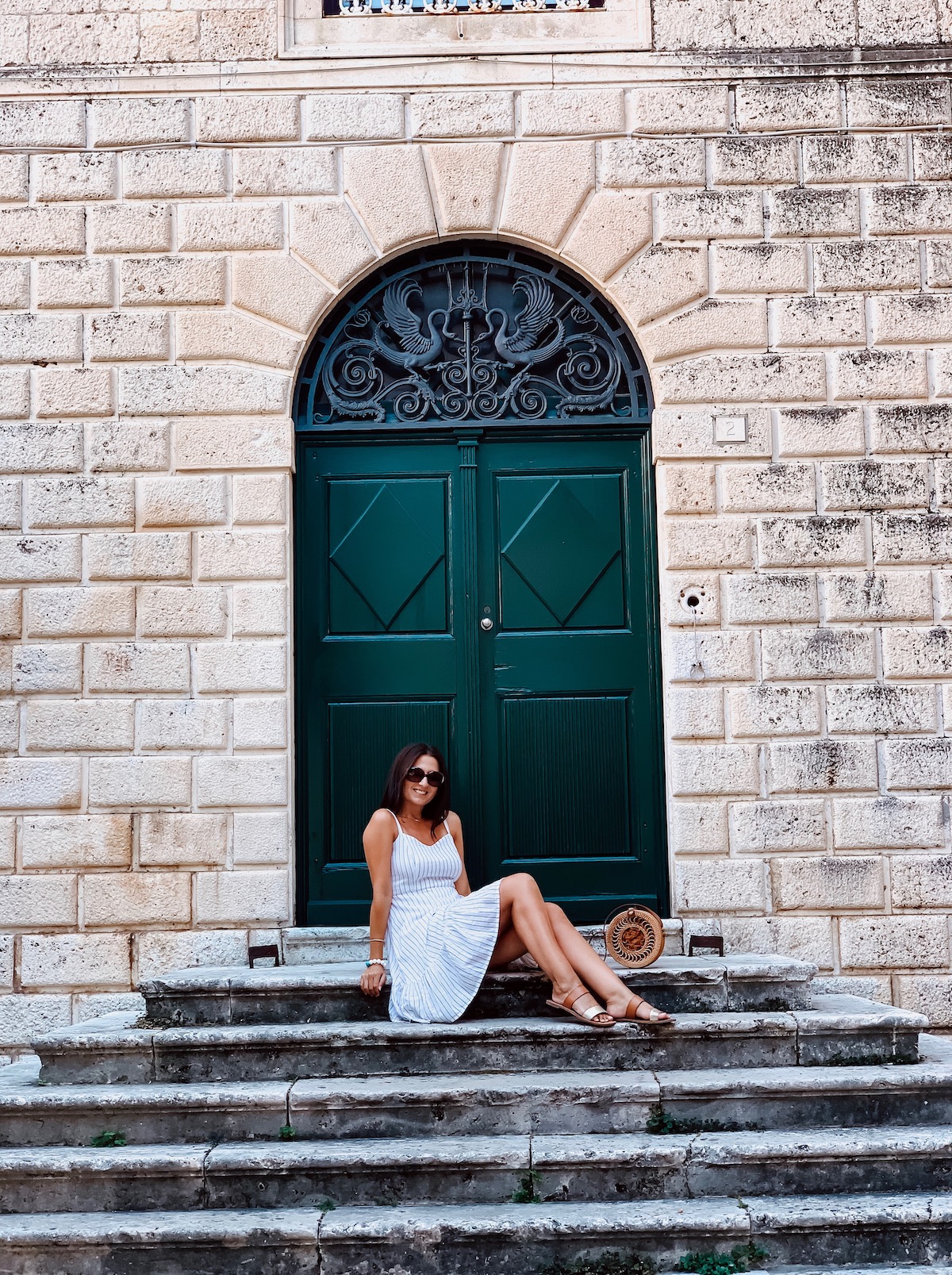 Summer Wardrobe Tips for Europe Travel | Cathedrals & Cafes Blog