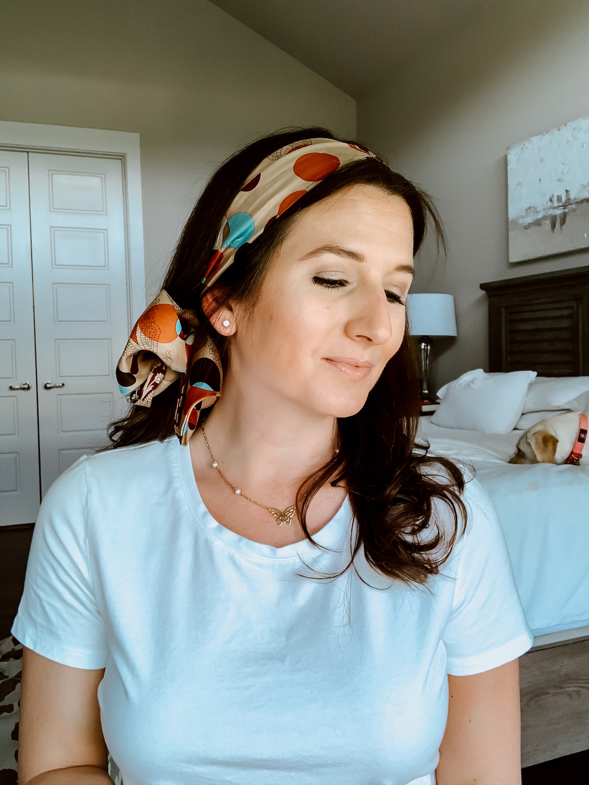 4 Easy Hair Scarf Styles For Summer (That Take One Minute Or Less) Cathedrals & Cafes Blog