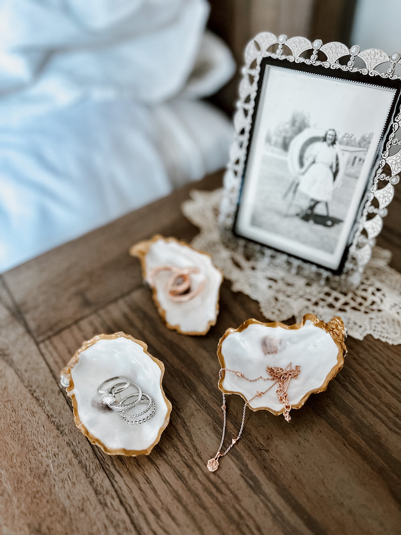 DIY Painted Oyster Shells | Cathedrals & Cafes Blog