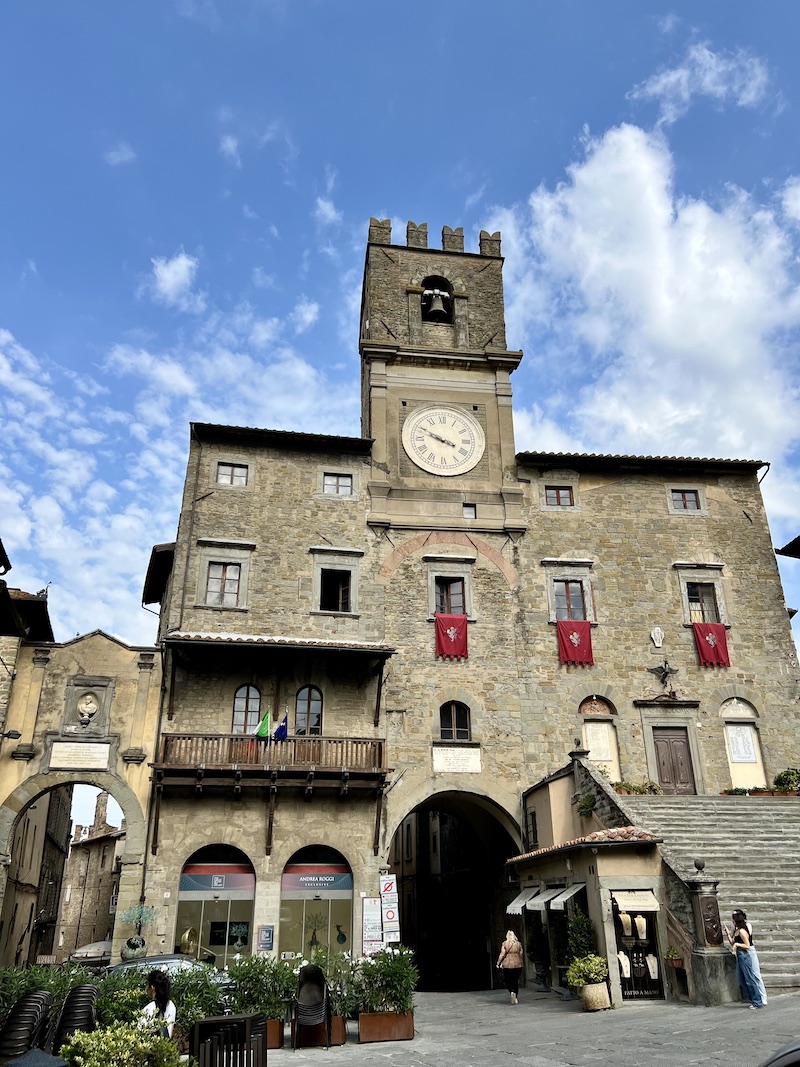 9 Beautiful Towns and Villages in Tuscany | Cathedrals & Cafes Blog