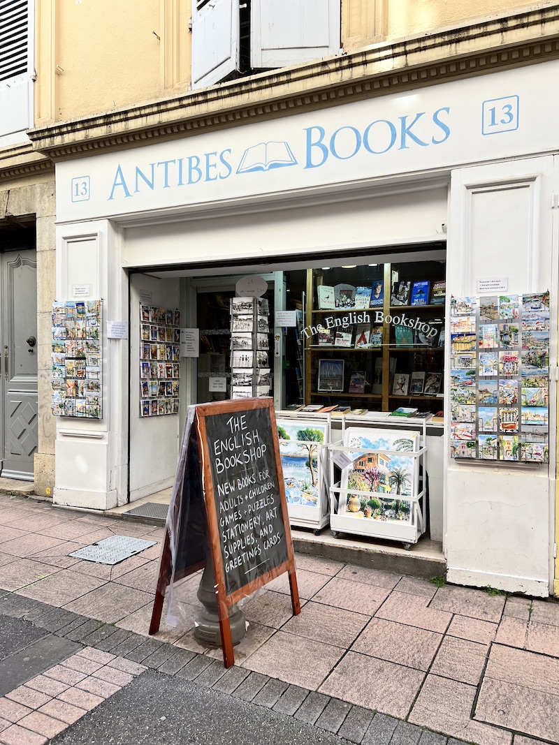 A Day In Antibes | Cathedrals & Cafes Blog