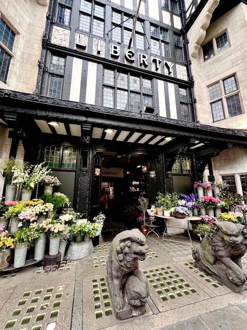 My Favorite Spots and Hidden Gems in London's West End | Cathedrals & Cafes Blog