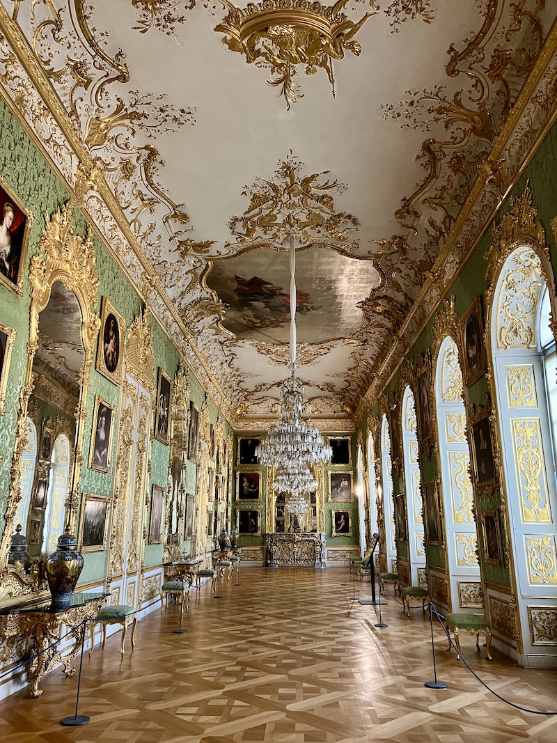 Eat+Stay+Play: Munich Travel Guide | Cathedrals & Cafes Blog