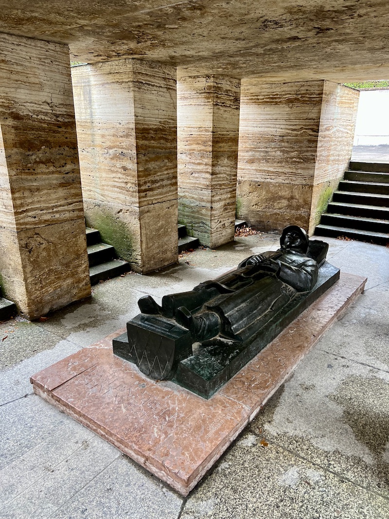 Eat+Stay+Play: Munich Travel Guide | Cathedrals & Cafes Blog